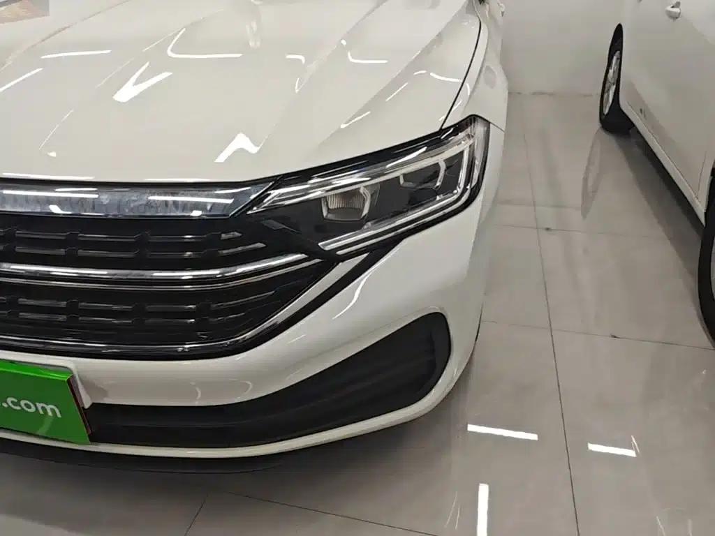 2025 Volkswagen Sagitar Facelift 200TSI DSG Flying Edition — миниатюра 24