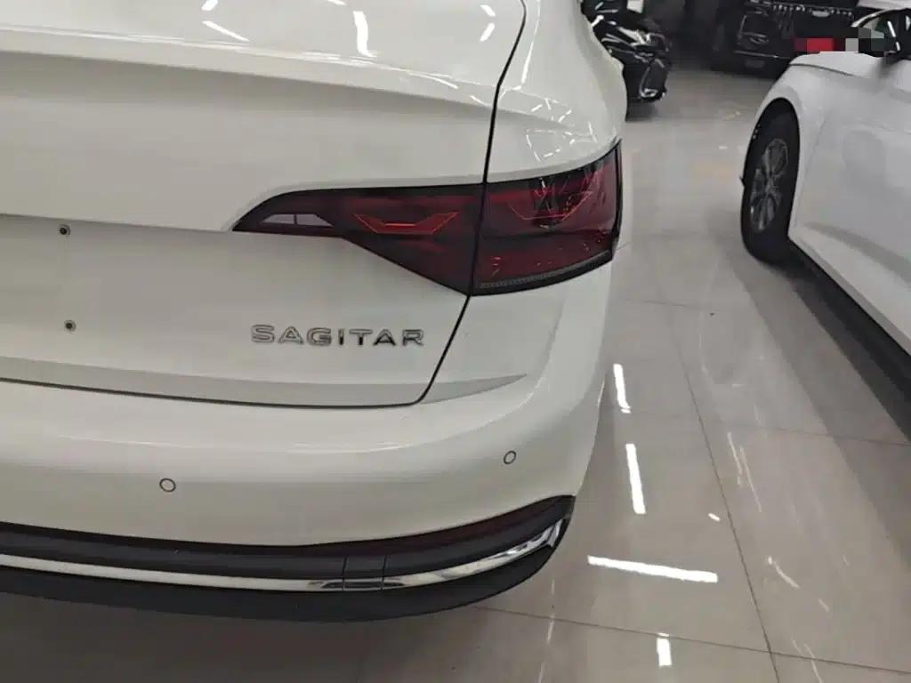 2025 Volkswagen Sagitar Facelift 200TSI DSG Flying Edition — миниатюра 8