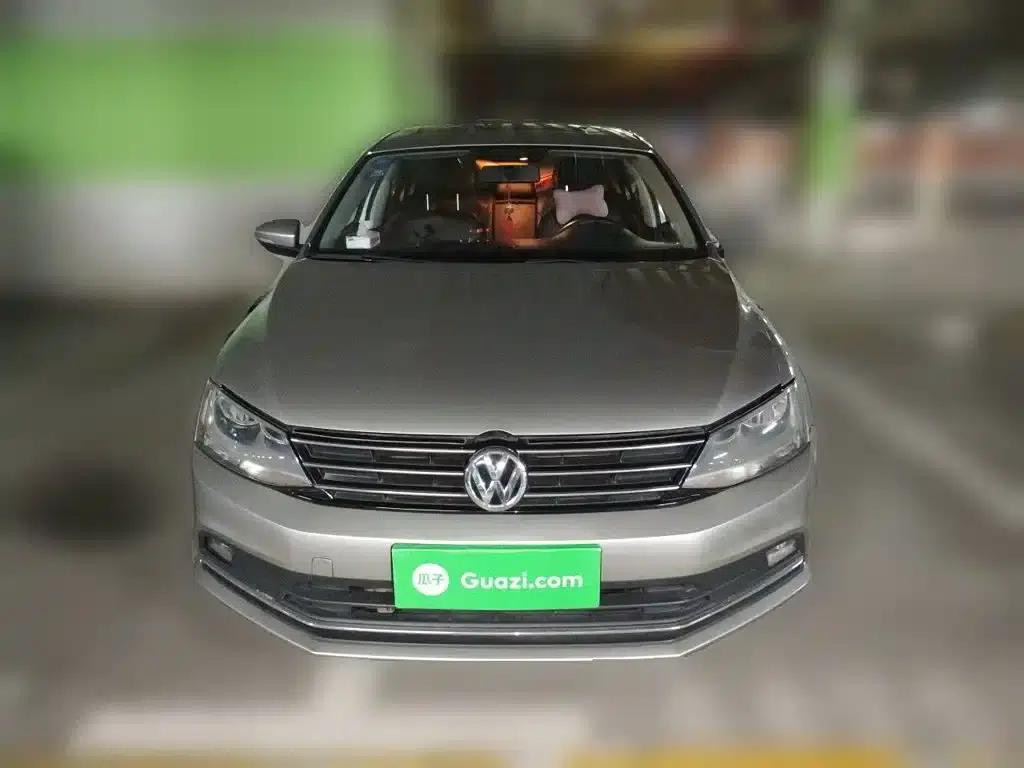 2015 Volkswagen Sagitar 230TSI Automatic Comfort Model — миниатюра 24