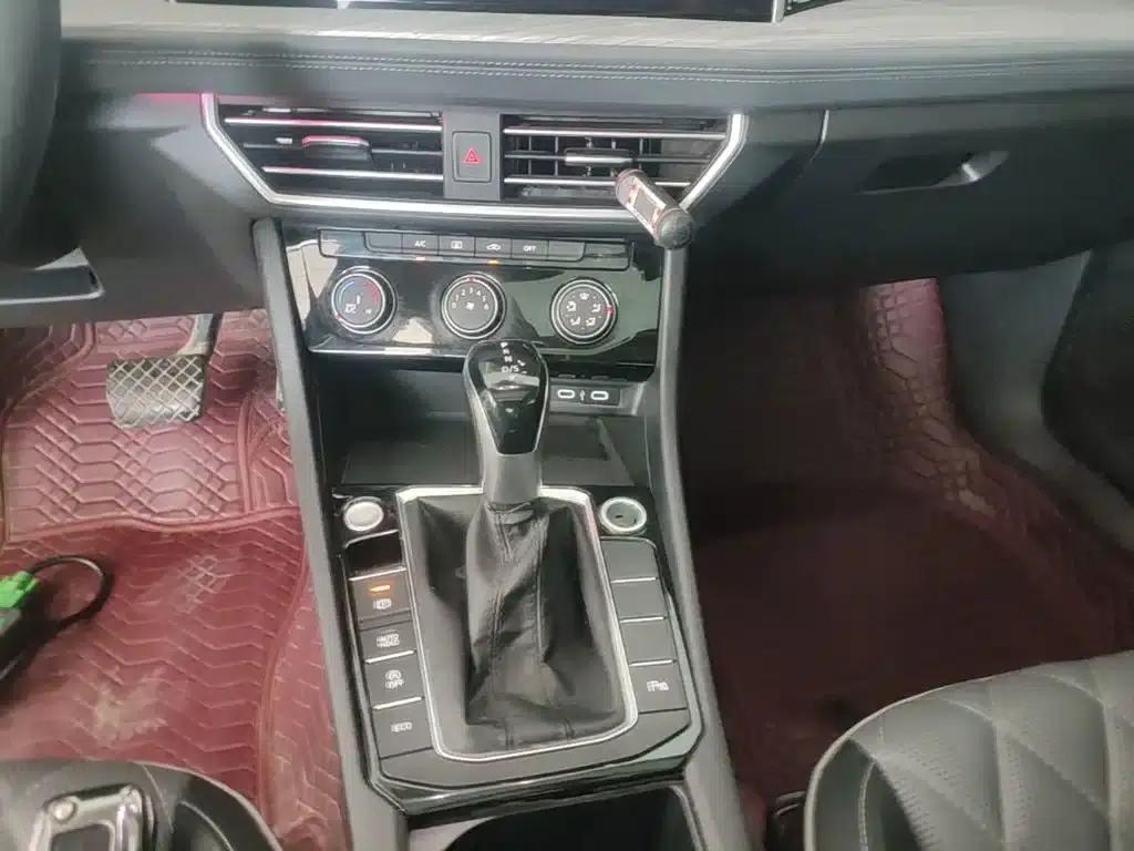 2023 Volkswagen Sagitar 300TSI DSG Super Edition — миниатюра 14