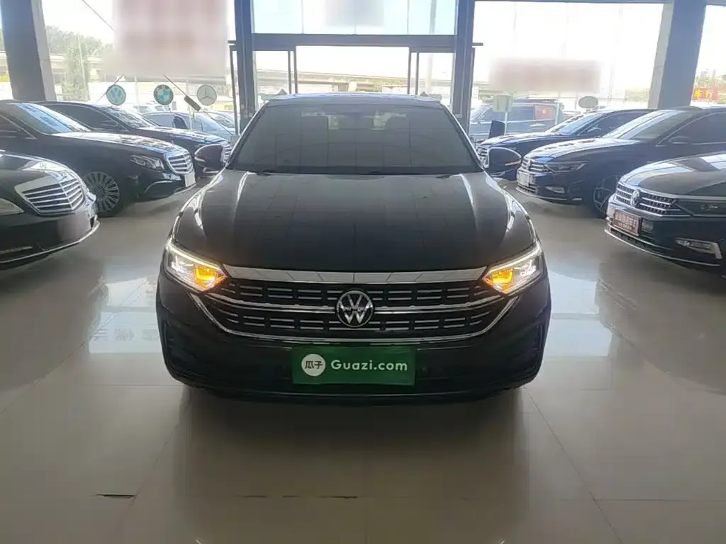 2023 Volkswagen Sagitar 300TSI DSG Super Edition — миниатюра 3