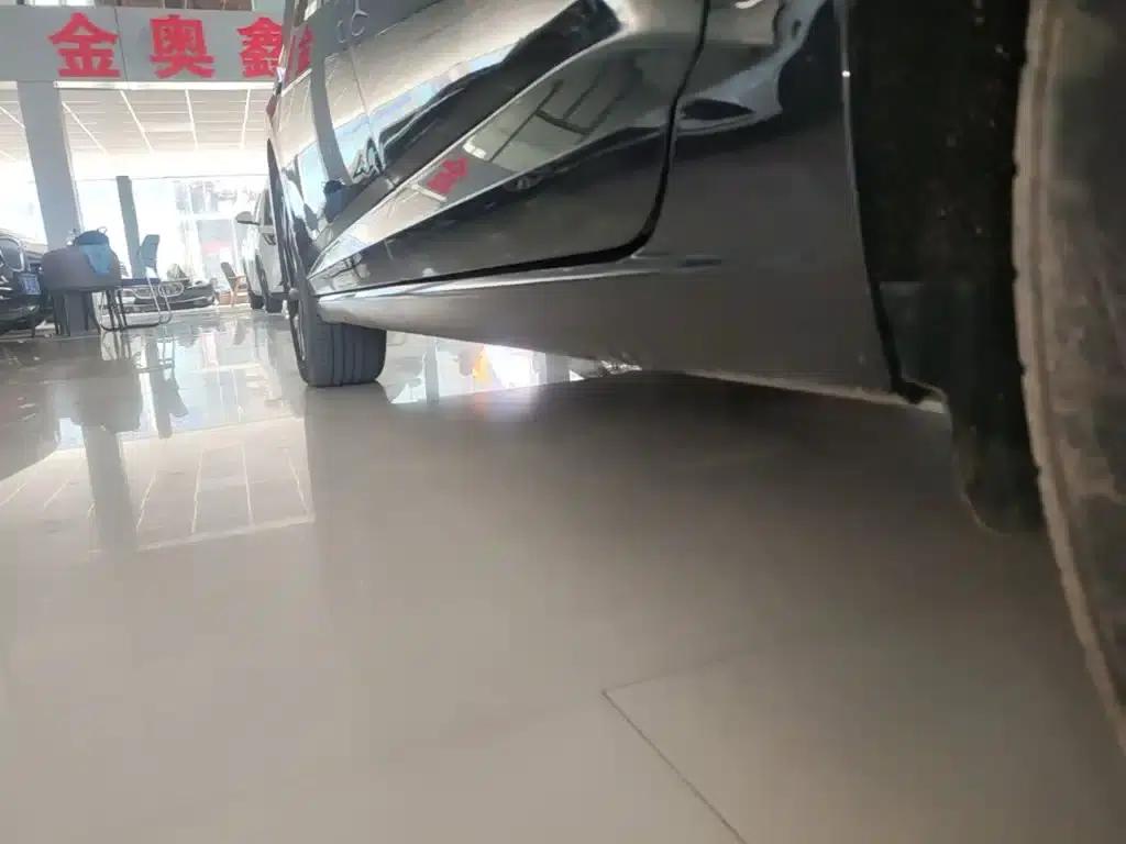 2023 Volkswagen Sagitar 300TSI DSG Super Edition — миниатюра 22
