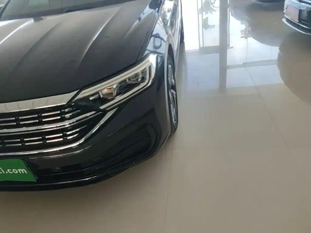 2023 Volkswagen Sagitar 300TSI DSG Super Edition — миниатюра 24