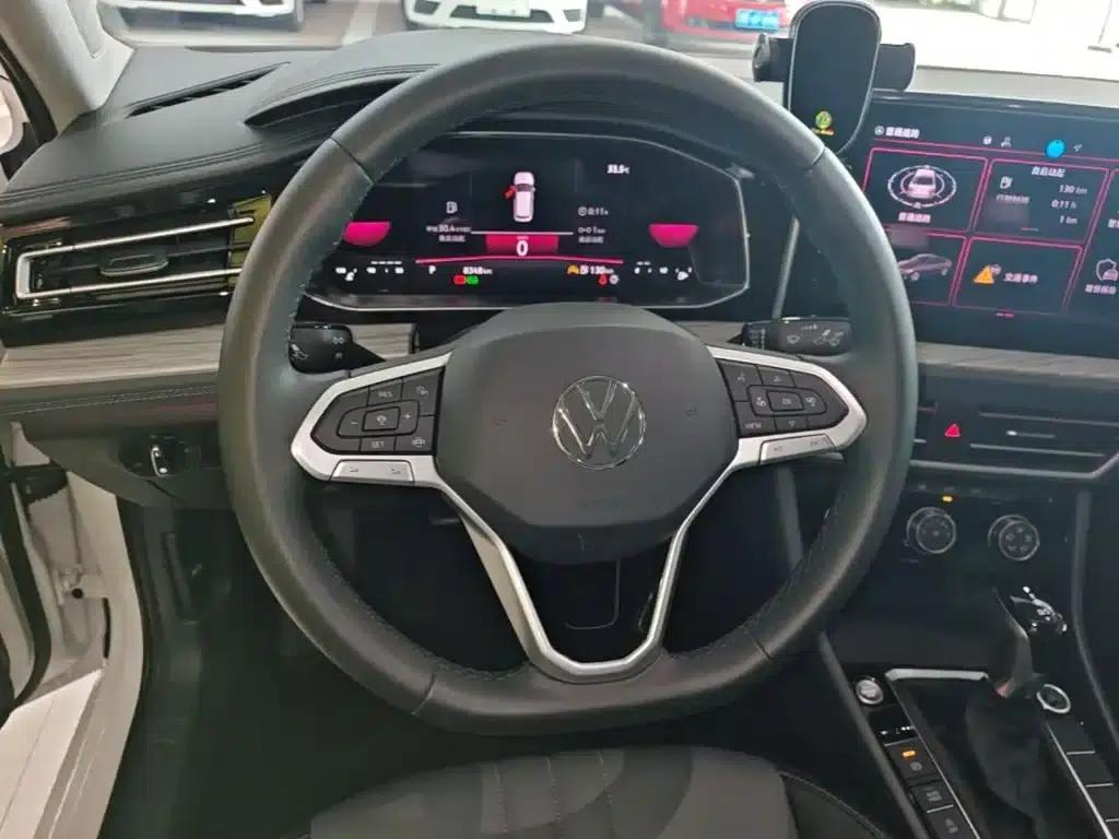 Sagitar 2026 30 Million Unit Selection Edition 300TSI DSG Super Edition — миниатюра 11