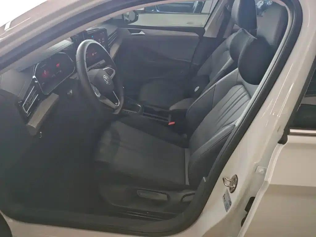 Sagitar 2026 30 Million Unit Selection Edition 300TSI DSG Super Edition — миниатюра 15