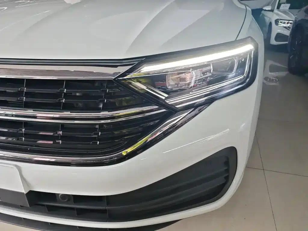 Sagitar 2026 30 Million Unit Selection Edition 300TSI DSG Super Edition — миниатюра 24