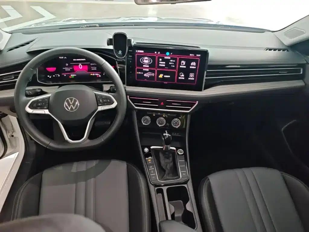 Sagitar 2026 30 Million Unit Selection Edition 300TSI DSG Super Edition — миниатюра 10