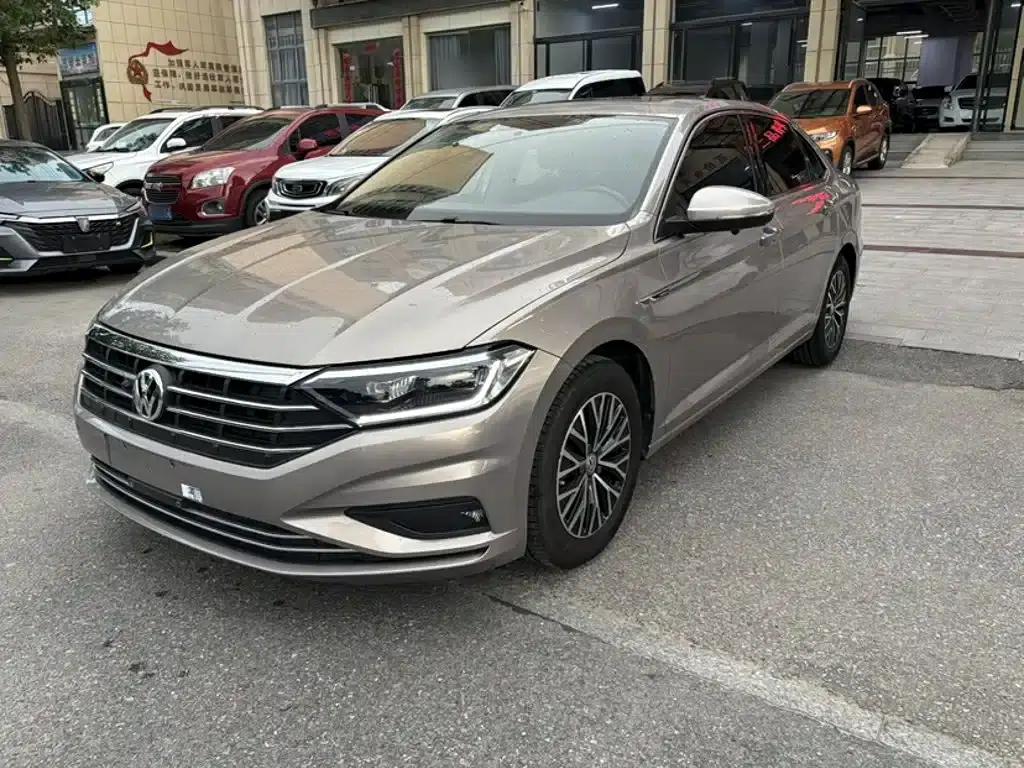 2021 Volkswagen Sagitar 200TSI DSG Comfort Smart Edition — миниатюра 1
