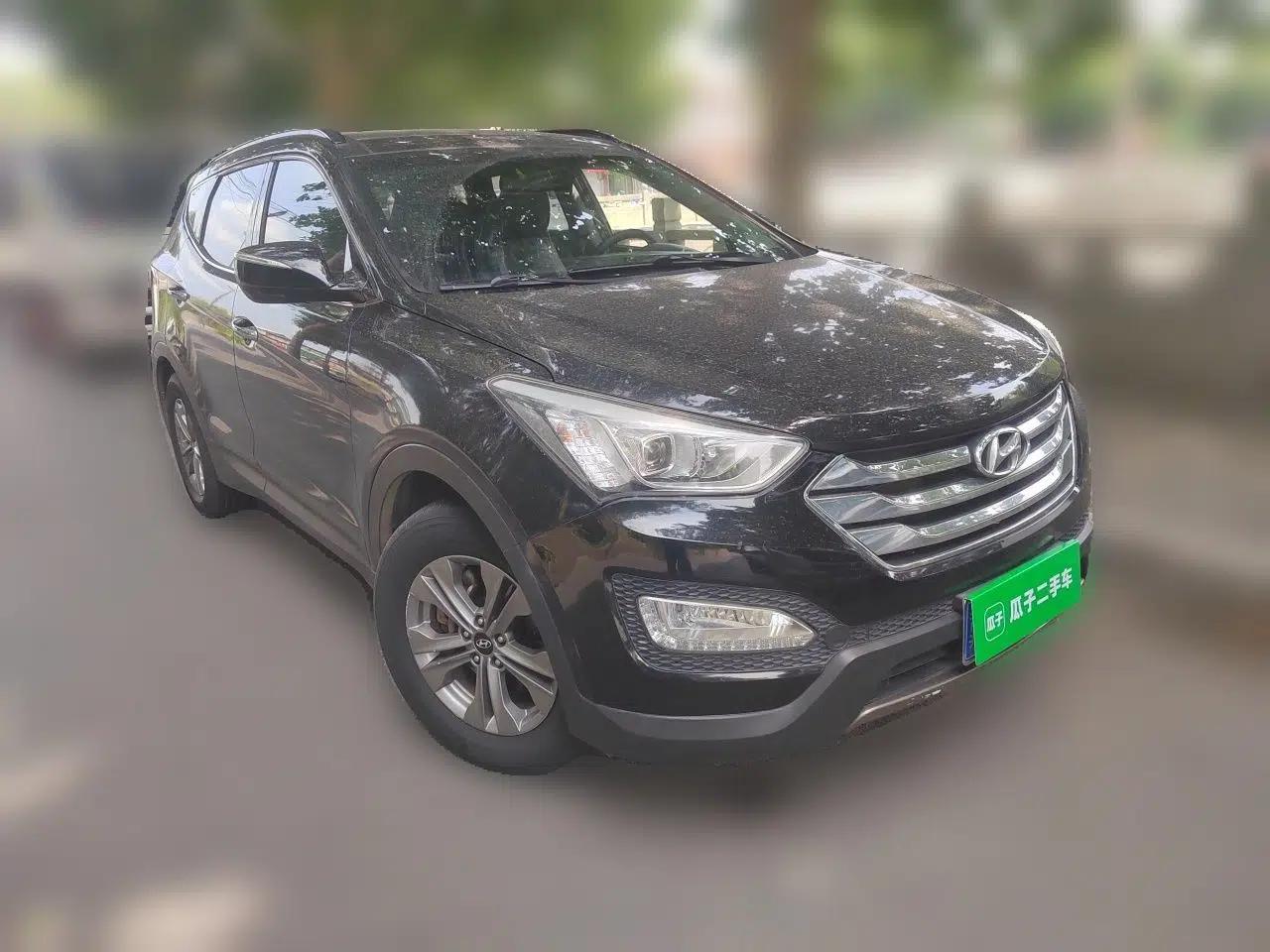 Hyundai Santa Fe 2013 2.4L Automatic Two-Wheel Drive Smart Version — миниатюра 3