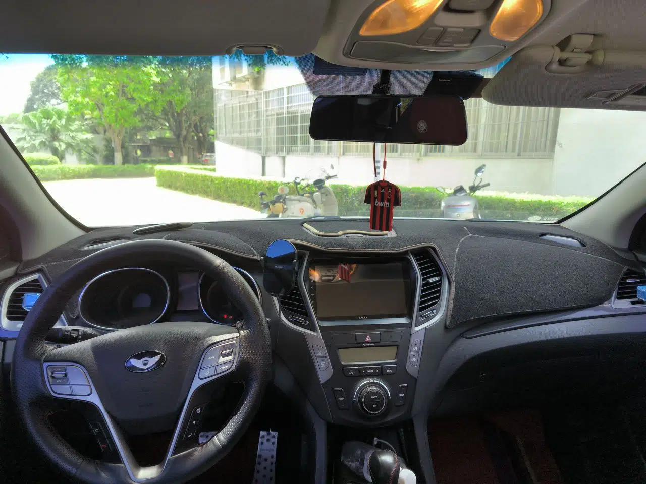 Hyundai Santa Fe 2013 2.4L Automatic Two-Wheel Drive Smart Version — миниатюра 9