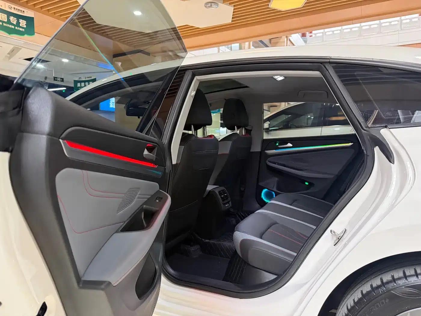 Lamando 2022 Lamando L 280TSI DSG Hot Edition — миниатюра 7