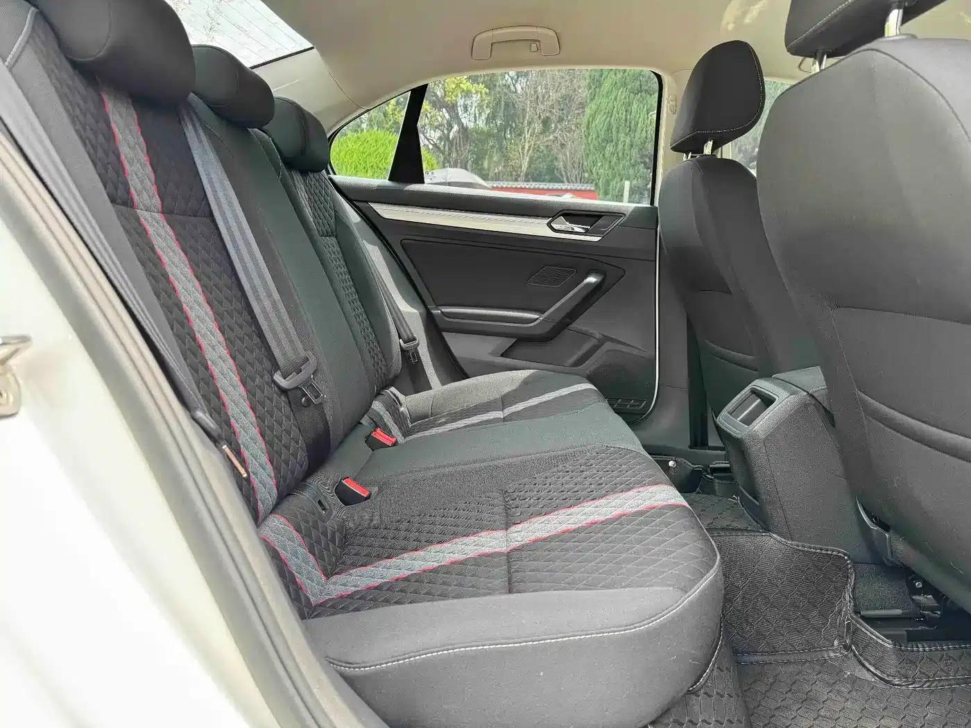 Lamando 2019 230TSI DSG Fashion Edition (China VI Emission Standard) — миниатюра 18