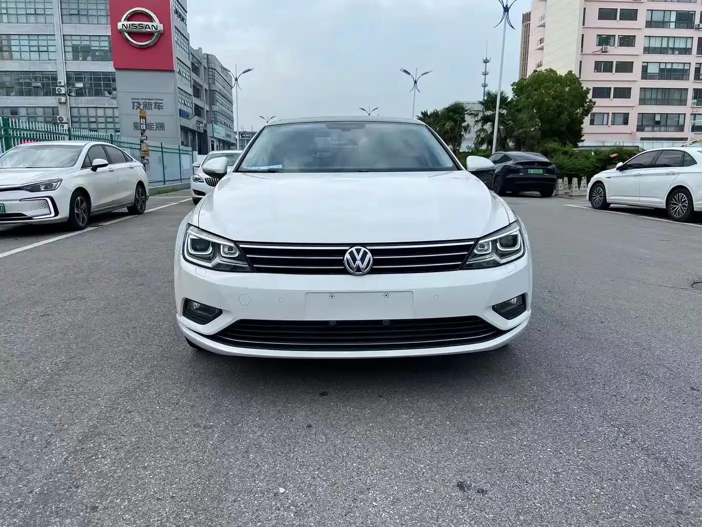 Lamando 2015 330TSI DSG Luxury Edition — миниатюра 2