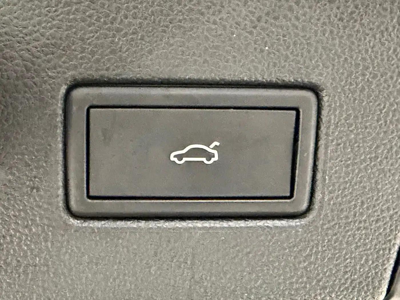 Lamando 2022 Lamando L 280TSI DSG Hot Edition — миниатюра 21