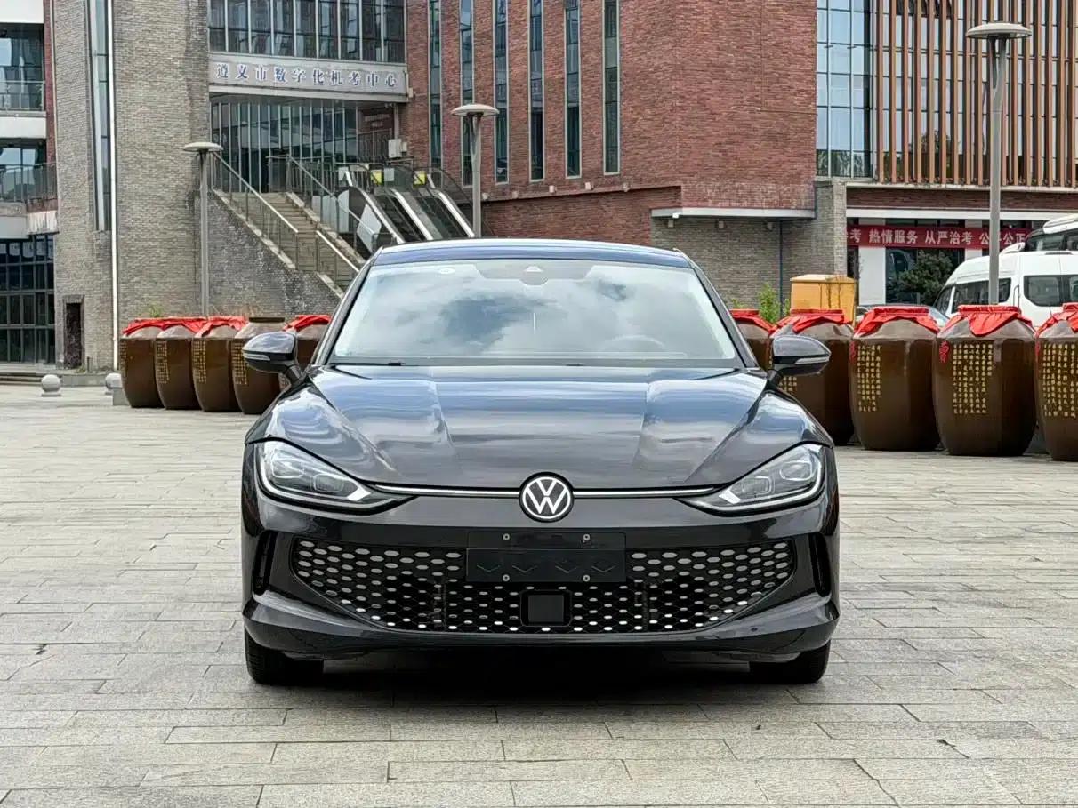Lamando 2025 Lamando L 280TSI DSG Hot Edition — миниатюра 2