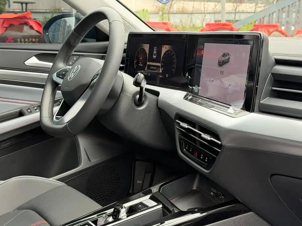 Lamando 2025 Lamando L 280TSI DSG Hot Edition — миниатюра 15