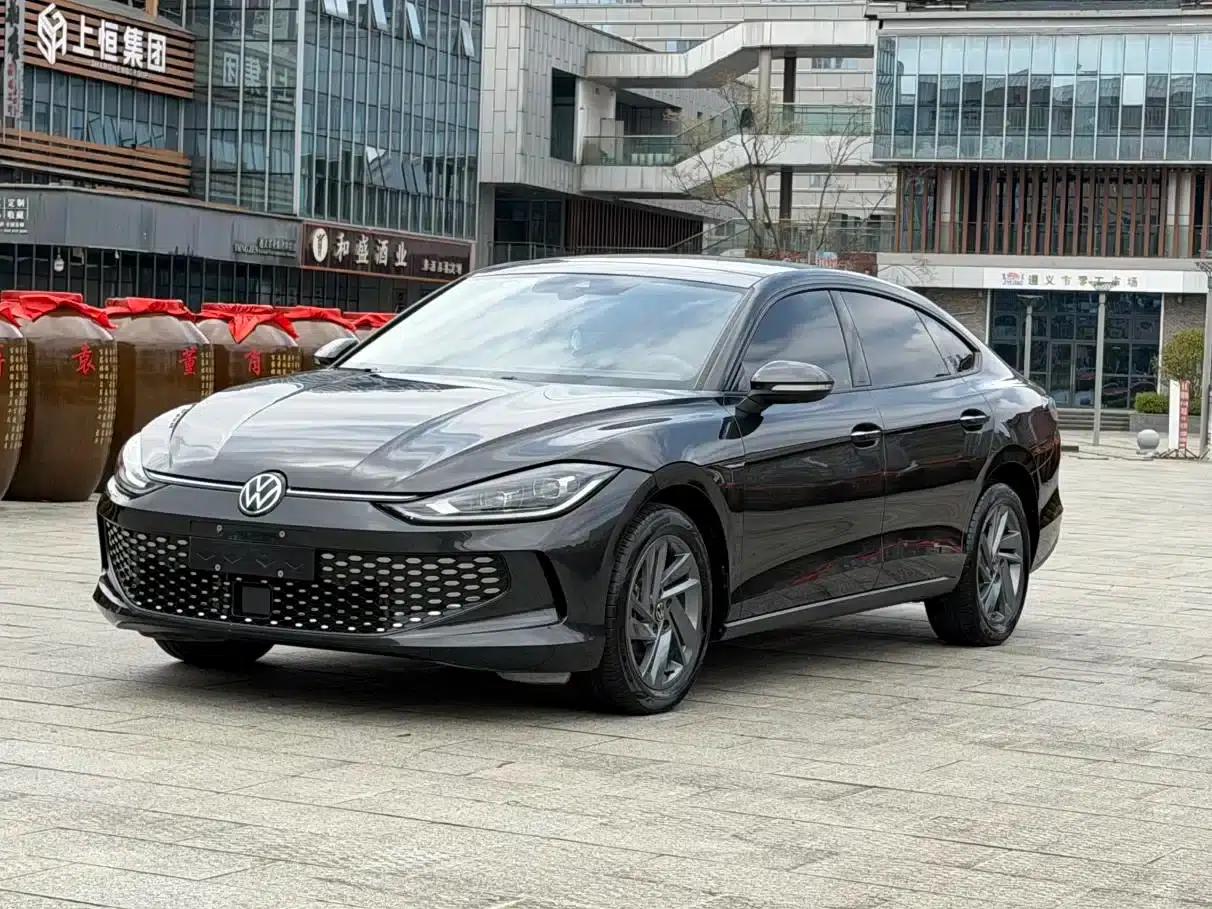 Lamando 2025 Lamando L 280TSI DSG Hot Edition — миниатюра 3
