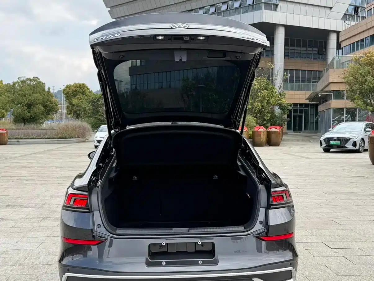 Lamando 2025 Lamando L 280TSI DSG Hot Edition — миниатюра 23