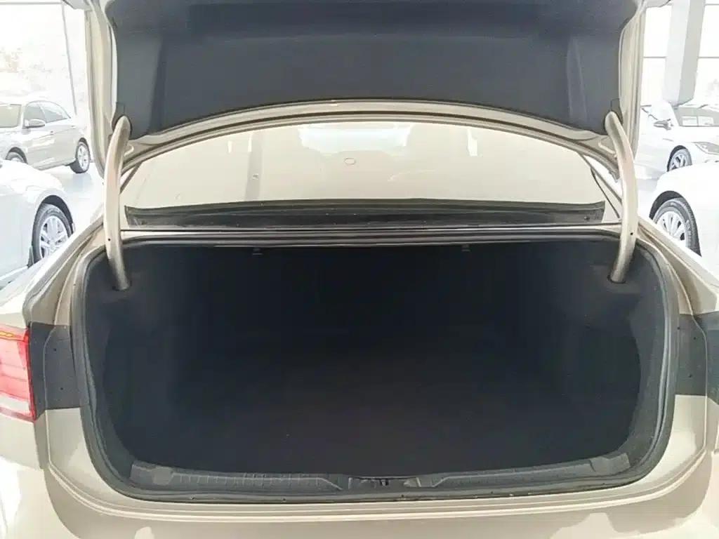 Lamando 2015 280TSI DSG Luxury Edition — миниатюра 19