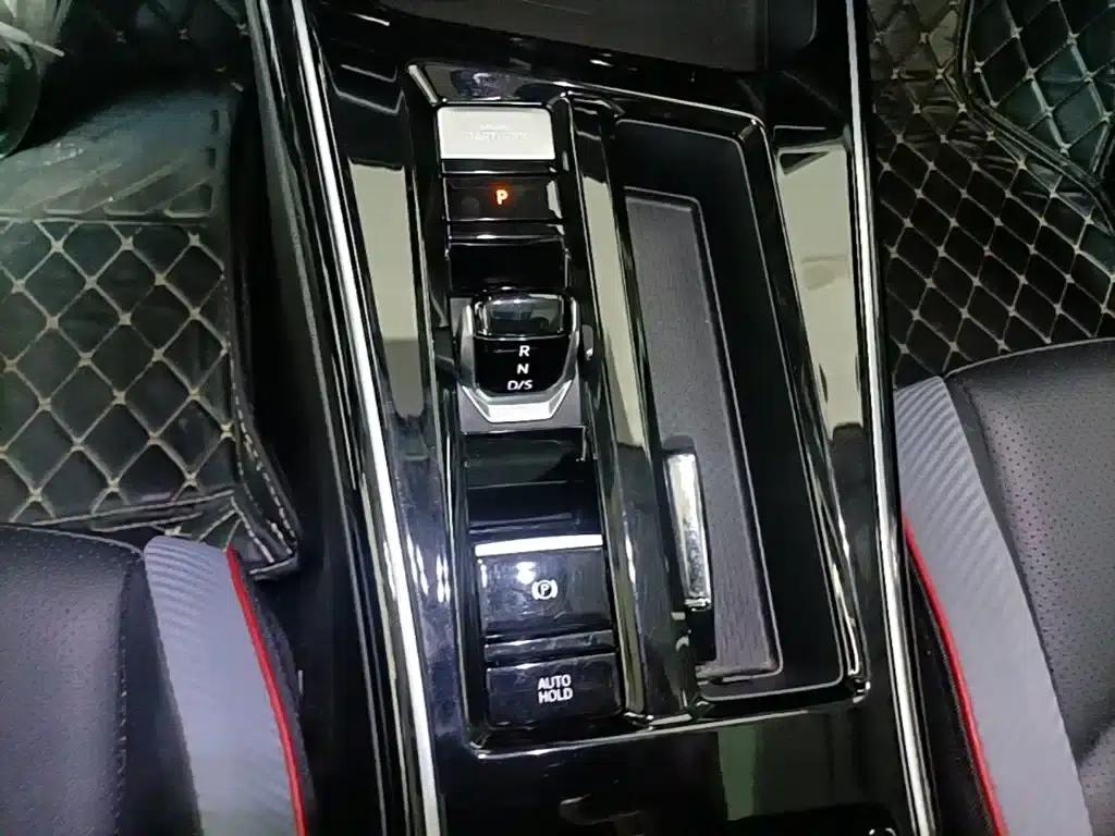 Lamando 2023 Lamando L 280TSI DSG Hot Edition — миниатюра 14