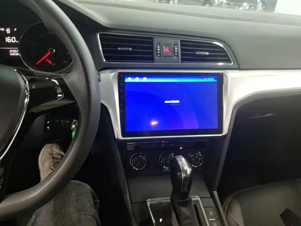 Lamando 2017 230TSI DSG Fashion Edition — миниатюра 13