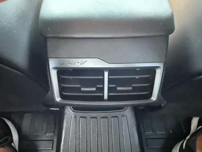 Changan UNI-V 2023 1.5T Sport Edition — миниатюра 12