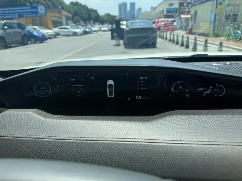 Changan UNI-V 2023 1.5T Sport Edition — миниатюра 8