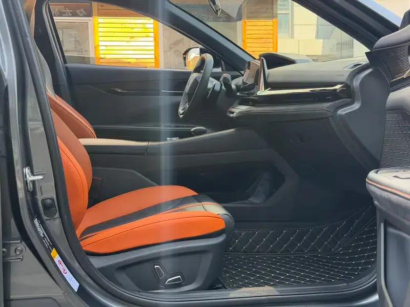 Changan UNI-V 2024 1.5T Premium Sport — миниатюра 9