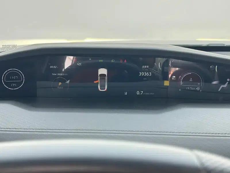 Changan UNI-V 2022 1.5T Smart Navigation Edition — миниатюра 23