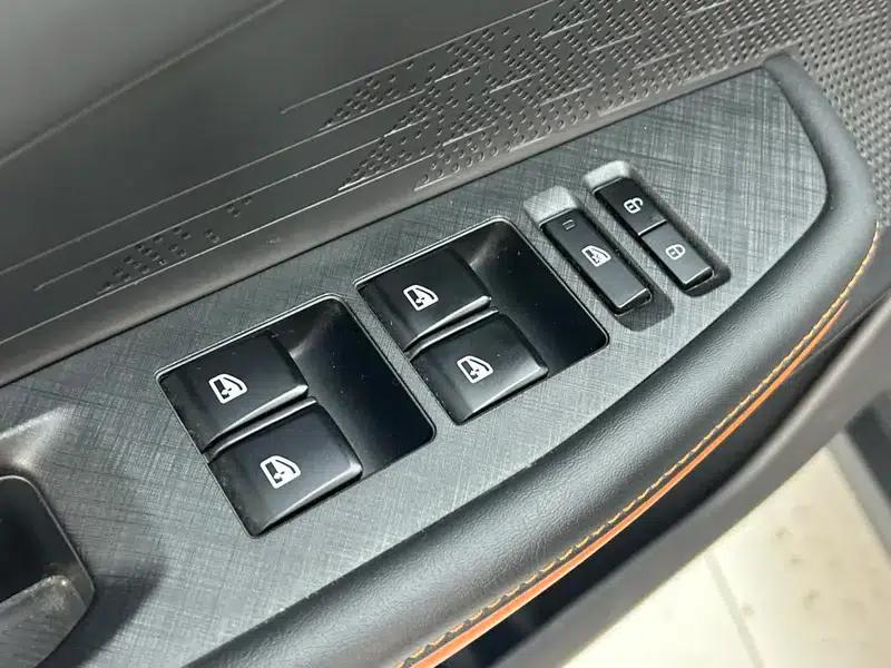Changan UNI-V 2022 1.5T Smart Navigation Edition — миниатюра 32