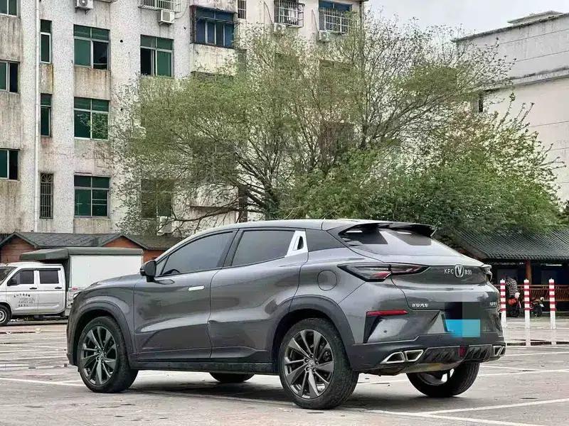 Changan UNI-T 2020 1.5T Flagship Edition — миниатюра 4