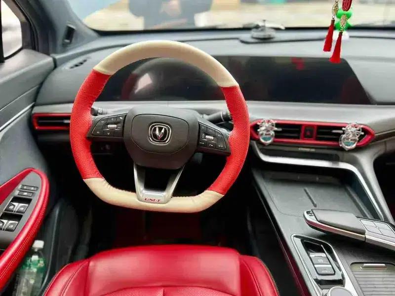 Changan UNI-T 2020 1.5T Flagship Edition — миниатюра 8