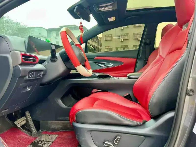 Changan UNI-T 2020 1.5T Flagship Edition — миниатюра 9