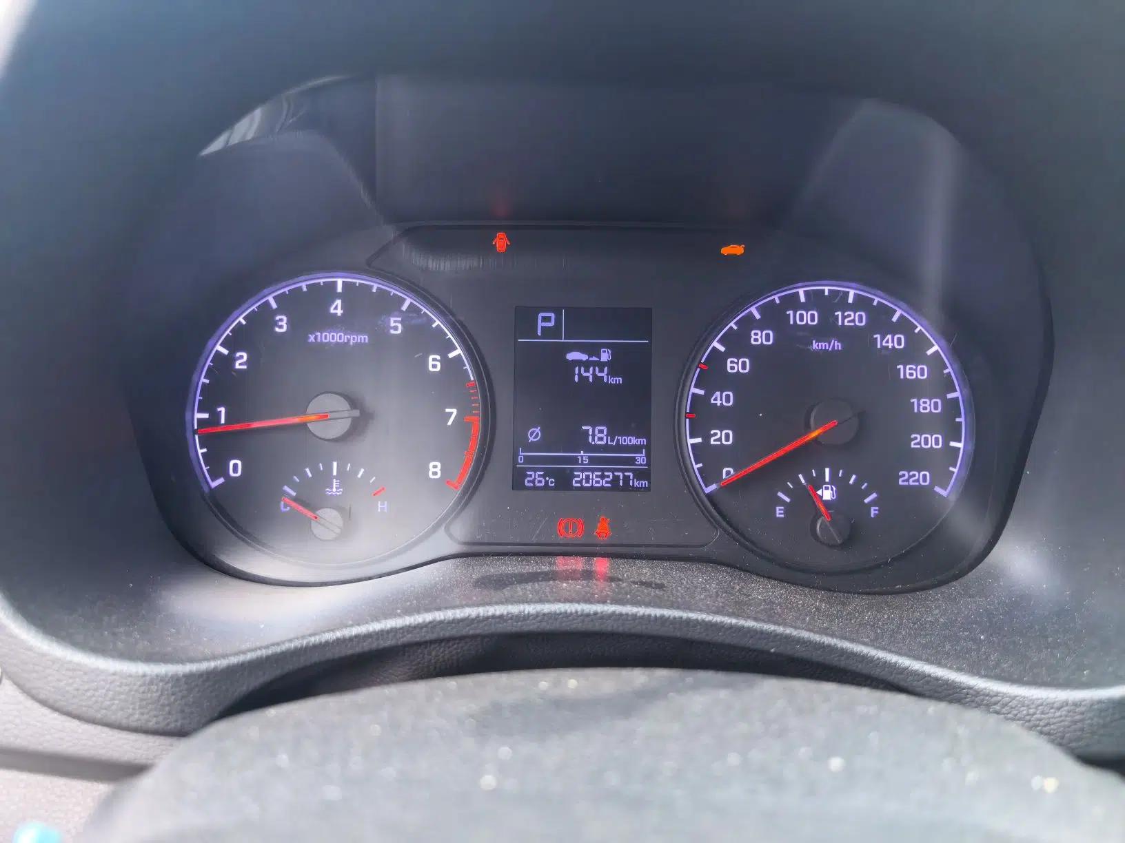 Hyundai Verna (new generation) 2016 1.4L Automatic Cool Edition GLS — миниатюра 11