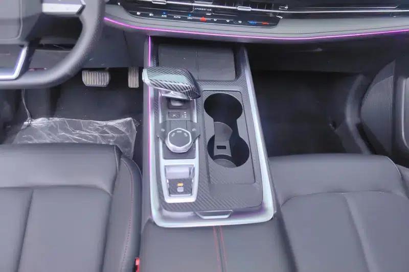 Changan CS55 PLUS 2024 Model, Third Generation 1.5T DCT Premium Edition — миниатюра 14
