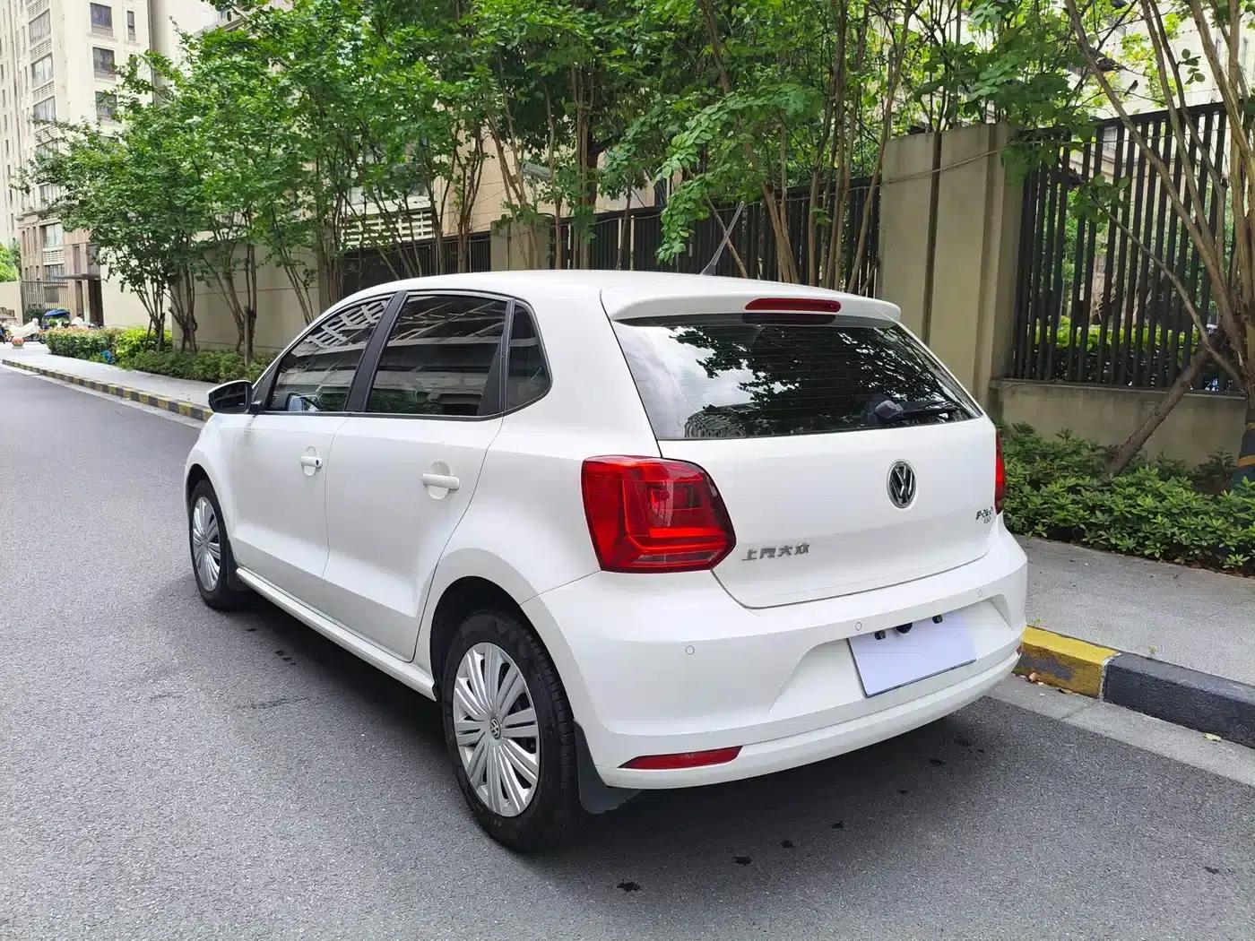 2016 Polo 1.6L Automatic Comfort Model — миниатюра 7