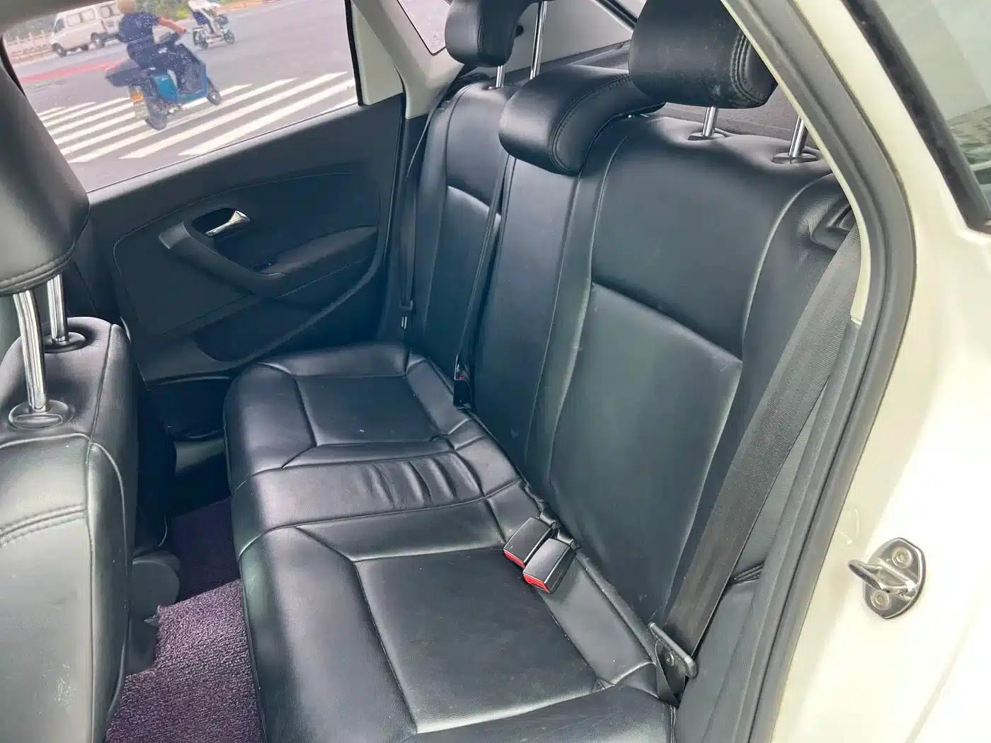 2018 Polo 1.5L Automatic Comfort Edition — миниатюра 10