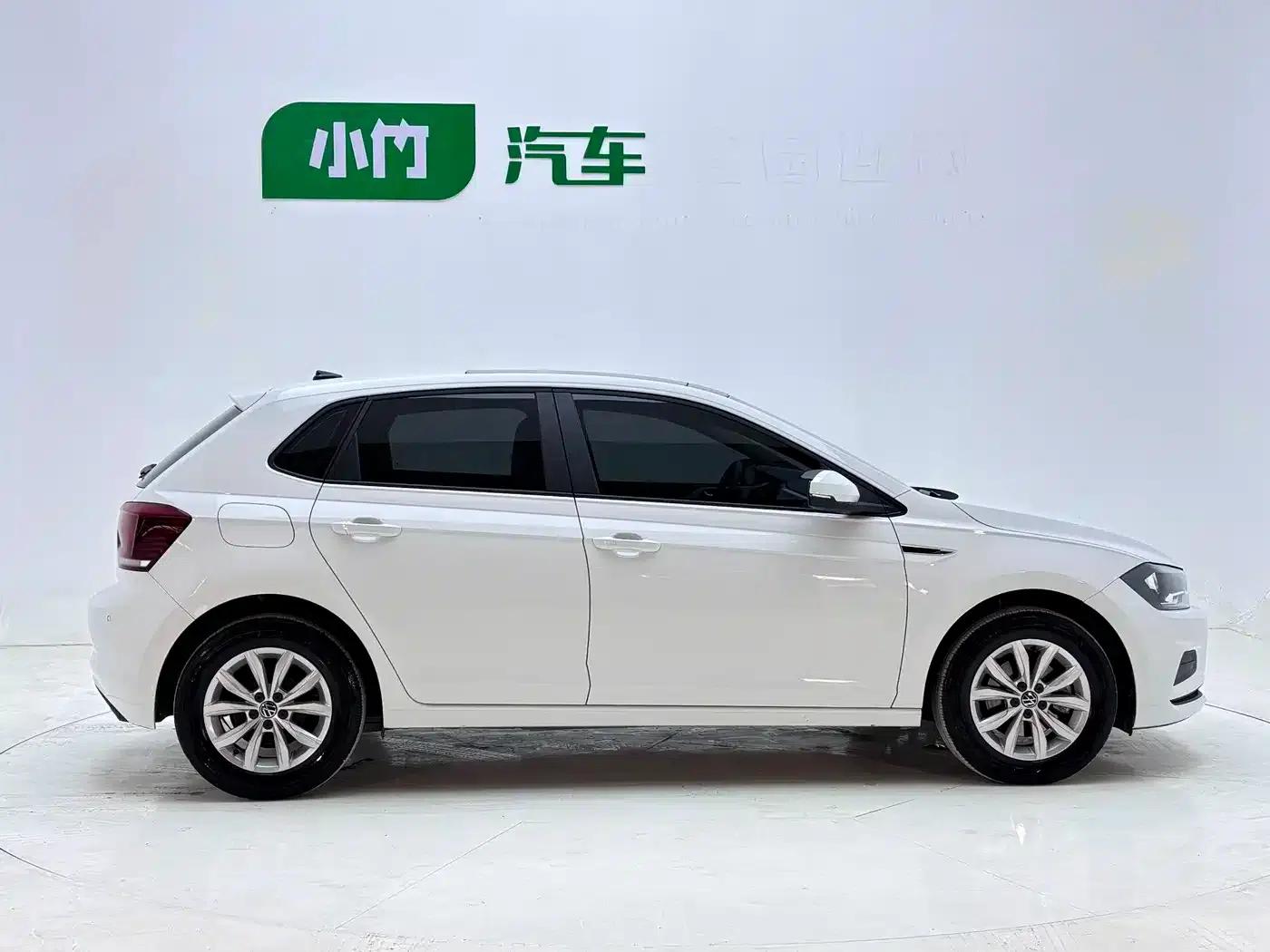 2023 Polo Facelift Plus 1.5L Automatic Colorful Technology Edition — миниатюра 8