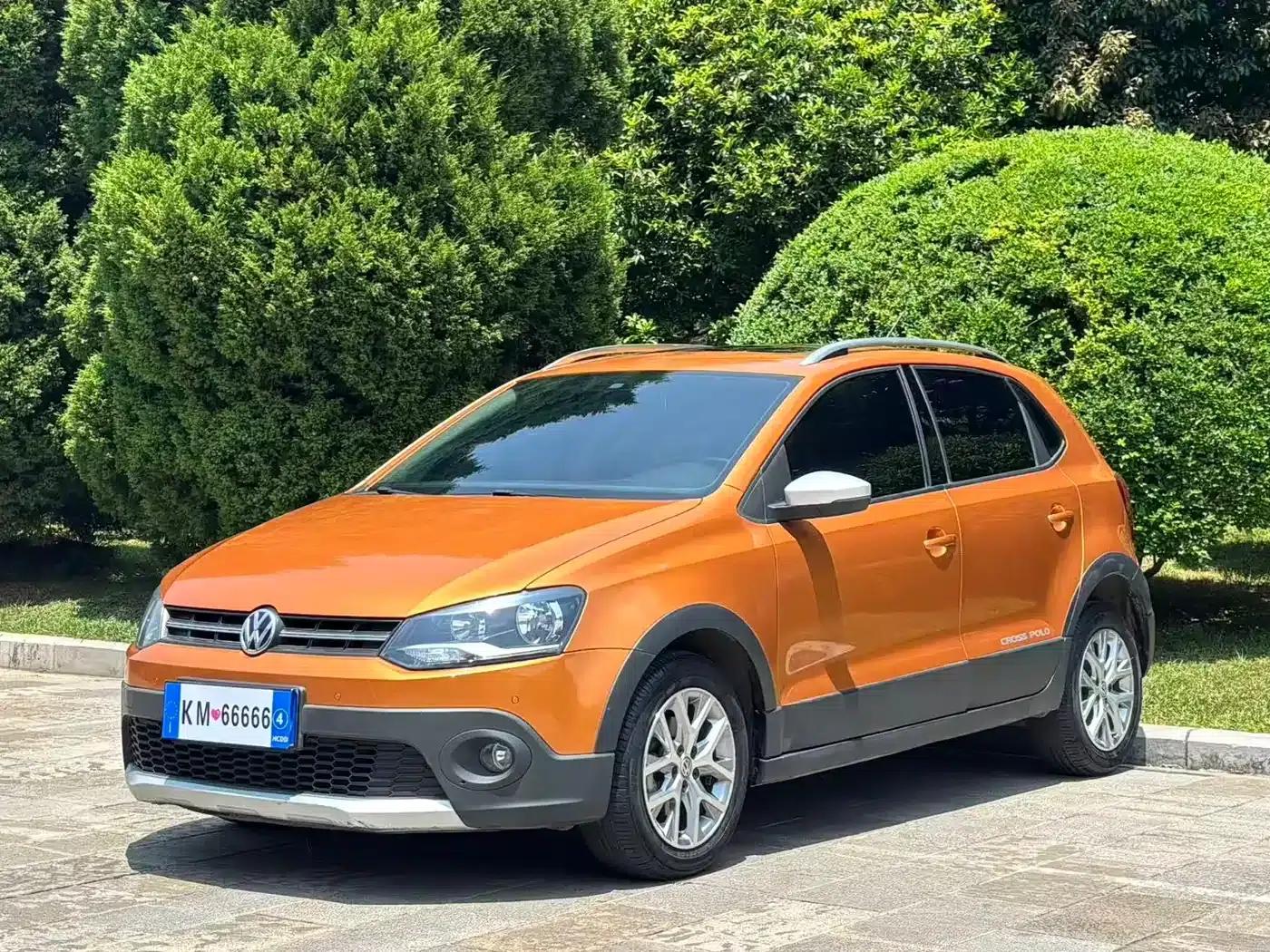 2018 Polo 1.5L Cross Polo Automatic — миниатюра 1