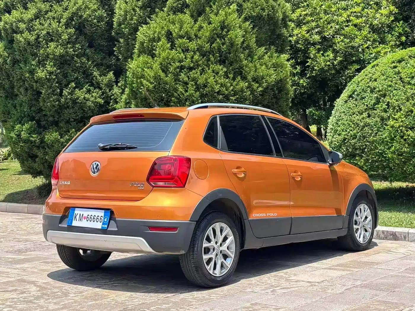 2018 Polo 1.5L Cross Polo Automatic — миниатюра 4