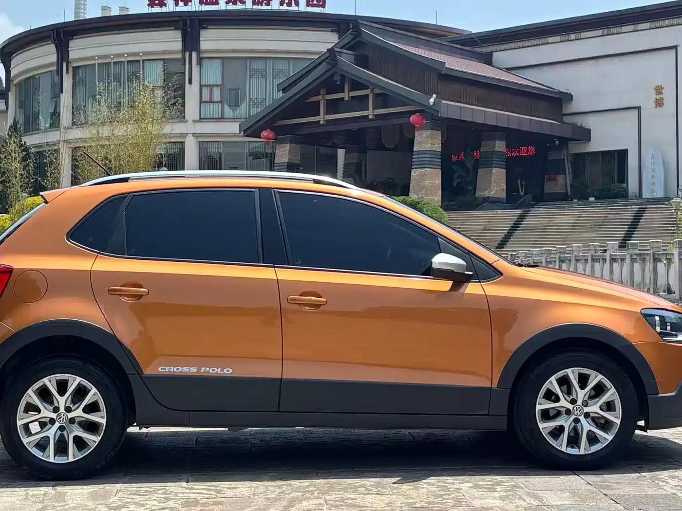 2018 Polo 1.5L Cross Polo Automatic — миниатюра 7