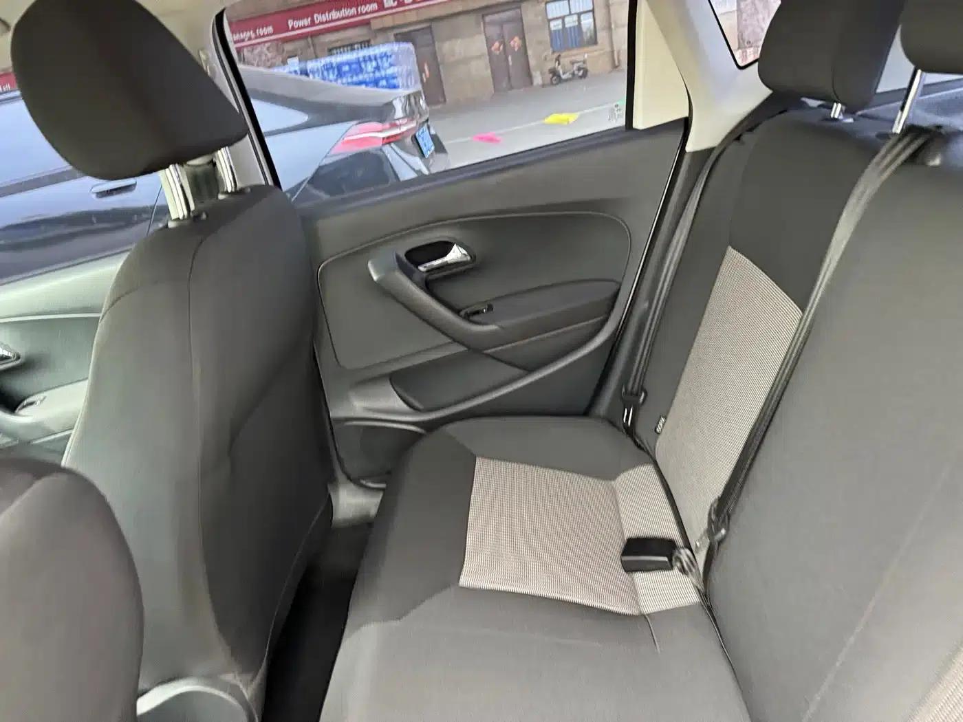 2018 Polo 1.5L Automatic Comfort Edition — миниатюра 13