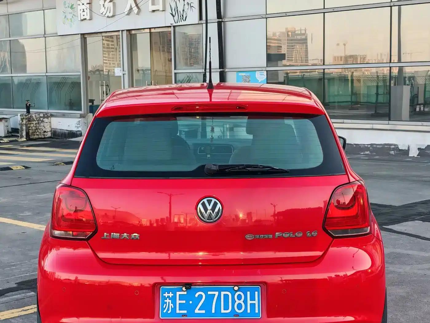 2013 Polo 1.6L Automatic Comfort Edition — миниатюра 6