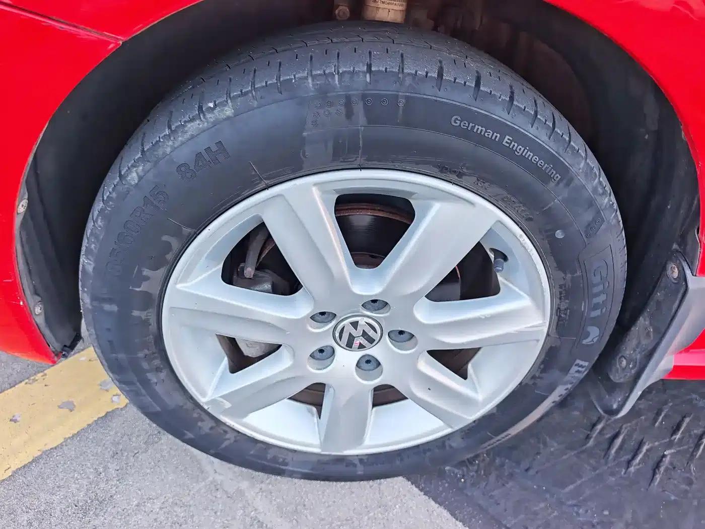 2013 Polo 1.6L Automatic Comfort Edition — миниатюра 8