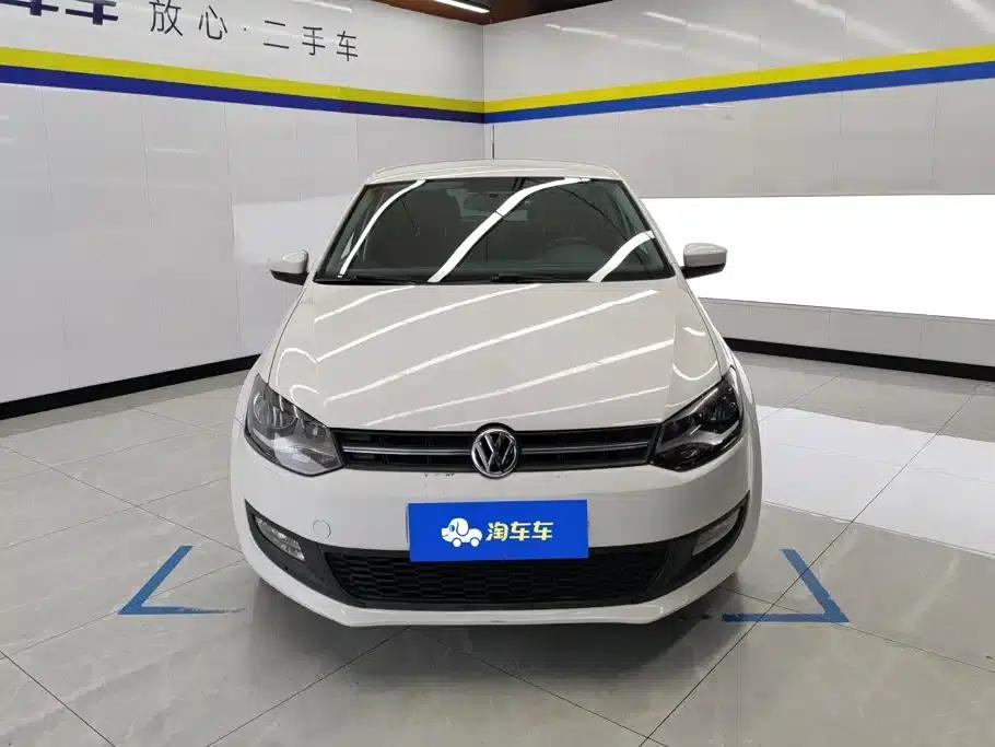 2013 Polo 1.4L Manual Comfort Edition — миниатюра 2