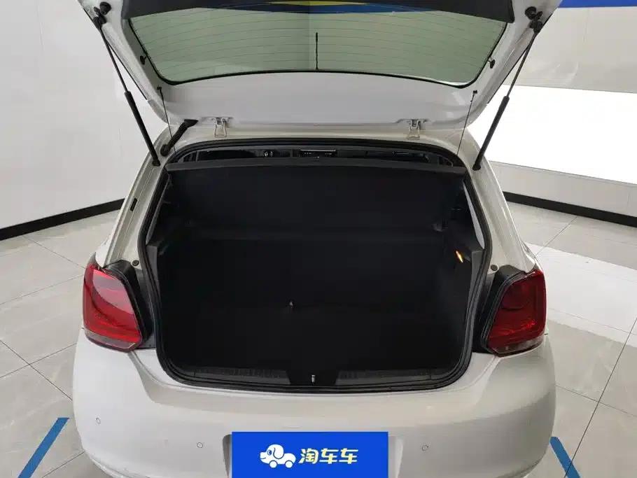 2013 Polo 1.4L Manual Comfort Edition — миниатюра 4