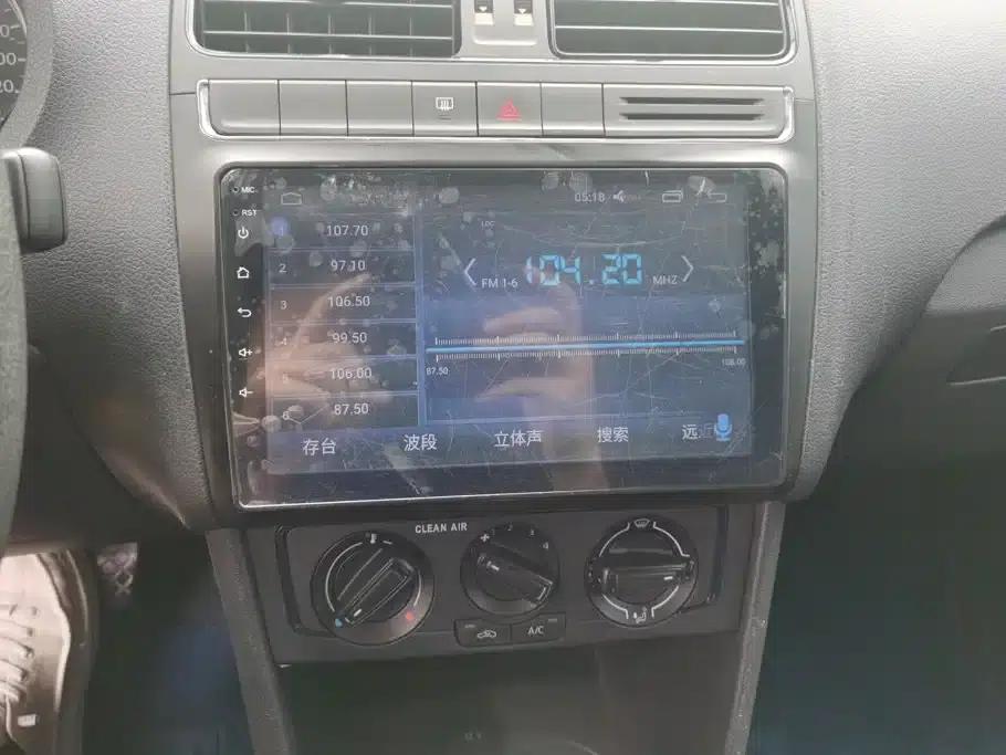 2016 Polo 1.4L Automatic Fashion Edition — миниатюра 13