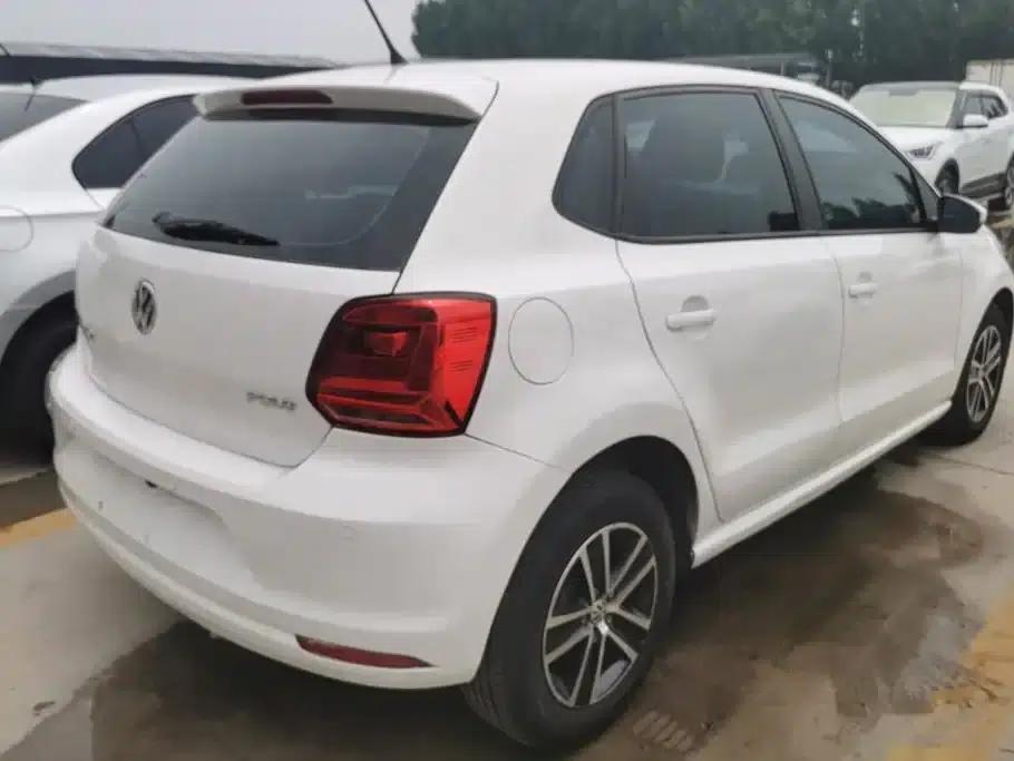 2016 Polo 1.4L Automatic Fashion Edition — миниатюра 3