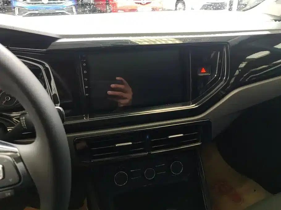 2019 Polo Plus 1.5L Automatic Panoramic Enjoyment Edition — миниатюра 13