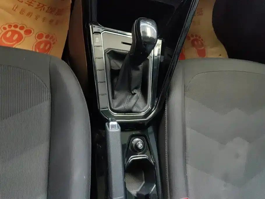 2019 Polo Plus 1.5L Automatic Panoramic Enjoyment Edition — миниатюра 16
